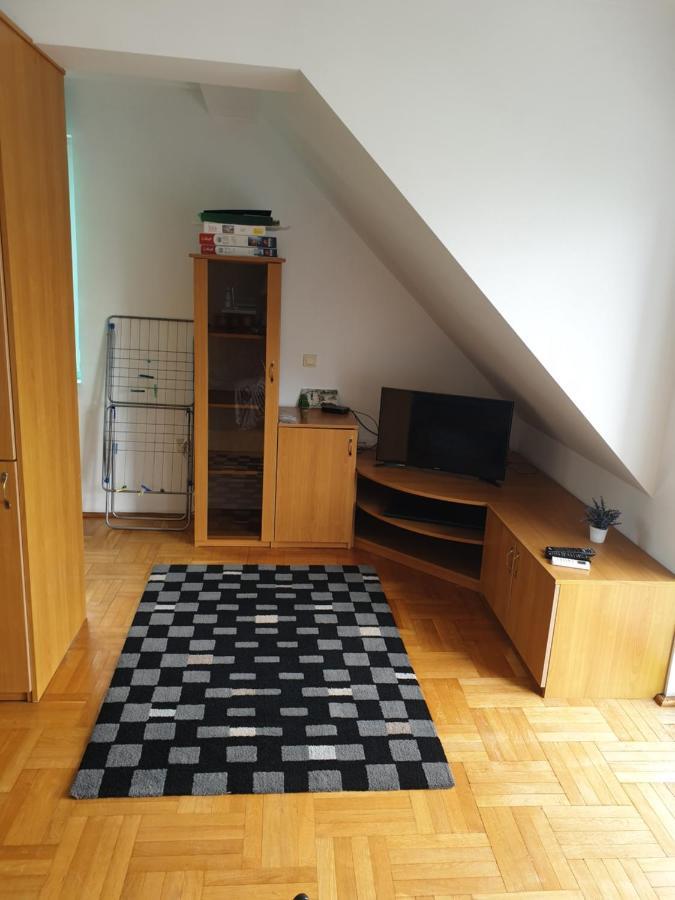 Fit Apartment Burgas Exterior photo